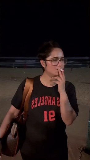 Woman smoking ❤️(134) | Beautiful indian woman smoking 🚬😍