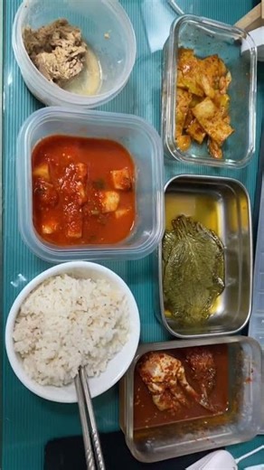 양념게장,깻잎짱아치,어묵볶음,깍두기,참치,밥