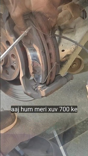 XUV700.replacing front brake pads? fixing a GPS issue brake pads actually price #automobile #xuv