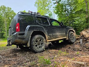 Day trip to an Off-Road park called 1806 Adventures in Kentucky. Xterra and 4-Runner
