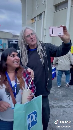 Mike Firing Back at Avery in Rust Valley Restorers