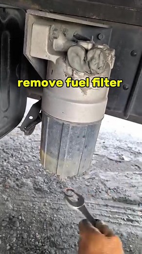 9.4K views · 45 reactions | Remove replace fuel filter #ReplaceFuelFilter | Lujeno Ugpo | Facebook