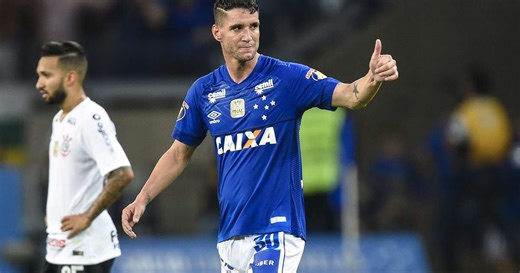 Thiago Neves é anunciado como técnico de clube brasileiro