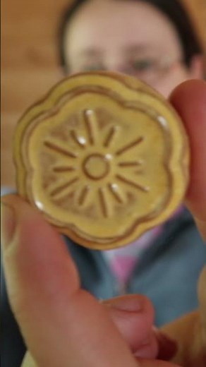 Embroidery tip for needles