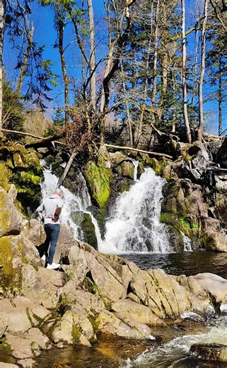 #bonnenuit #cascade #nature #vosges #saut