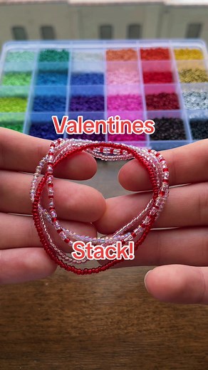 Seed Bead Bracelet Ideas: DIY Cute Bracelets with Small Beads!