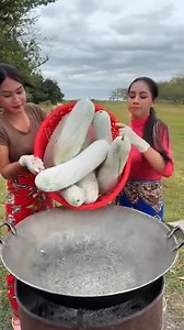 621K views · 2.3K reactions | How to cook traditional cake recipe | Cook with Me | Facebook