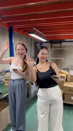 conduct / make an on-site visit #machine