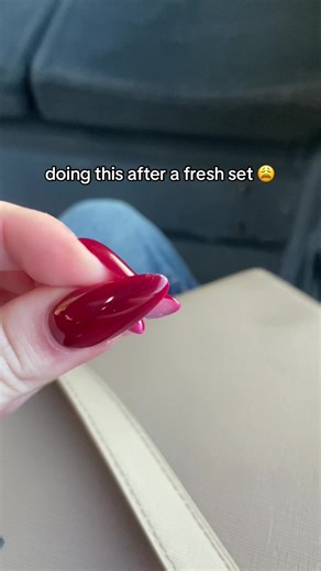 Gossiping with Your Nail Tech: Nail Inspiration Ideas