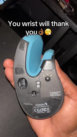 Discover the Comfort of an Ergonomic Vertical Mouse