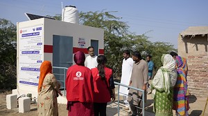 Senior management teams from Human Concern International (#HCI) and Fast Rural Development Program (#FRDP) visited project sites in District Umerkot, Sindh, to evaluate the life-changing interventions improving WASH facilities in 10 government schools and access to safe drinking water through 44 deep wells. From a PWD-friendly twin latrine at a primary school in Village Sono Khan Bhurgrri, fostering better hygiene and encouraging girls’ education, to the deep wells in Village Sadhar, quenching t
