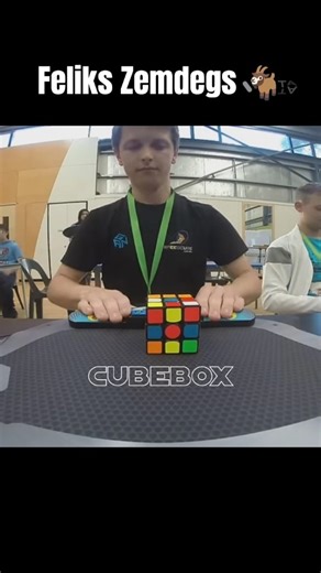4.73 Seconds?! 😱 Feliks Zemdegs INSANE Solve 🔥🐐 #shorts#cubing