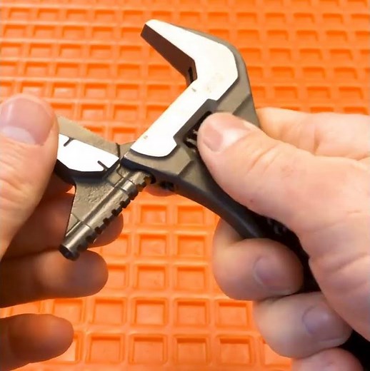 BAHCO 9072-P ERGO™ Reversible Jaw Adjustable Wrench #bahco