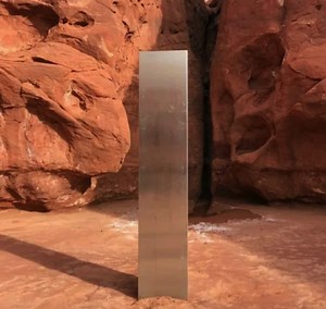 Alien Lifeform? Mysterious Shiny Monolith Discovered in the Middle of Utah Desert [VIDEO]