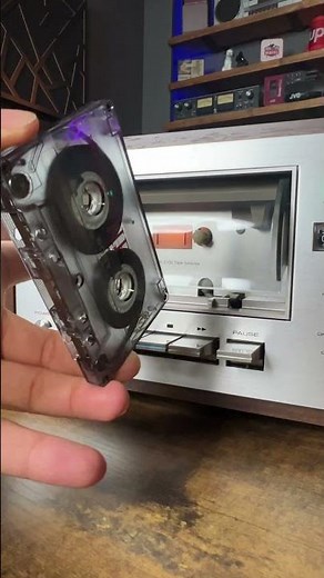 Sound Collision: Cassette vs. 8-Track #cassette #8tracks #hifiaudio #vintage #repairshop #audiophile