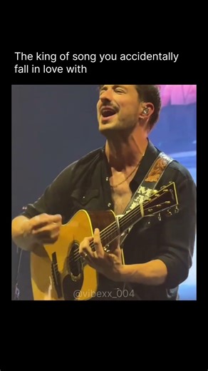 Mumford & Sons live is peak#mumfordandsons #performance #music #badlands #here