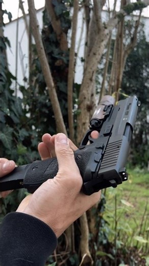 Tokyo marui vs VFC p226 airsoft gun #airsoft #airsoftcqb #airsoftgun #army