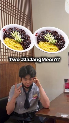 Everyone thinks I’m on a call with Sergio Ramos… 📞⚽️But actuall…#obbajjajang #sg #tanjongpagar