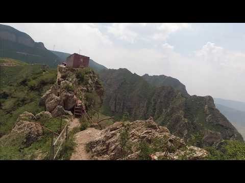 山西百丈悬崖上，发生了一件不可思议的事情，古人的智慧令人钦佩