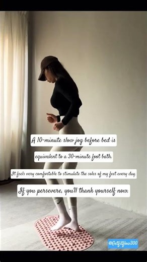 Amazing super slow jogging #aerobics#HomeExercise#fastgrowingProject#fitnesstips#fitness#shorts