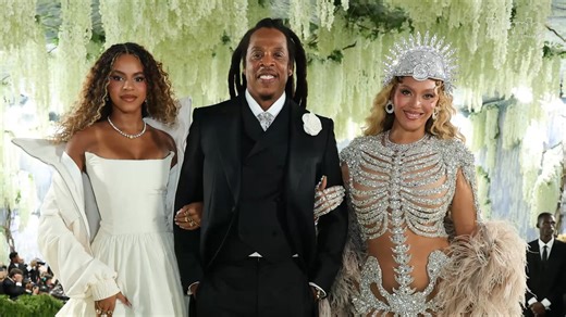 Beyoncé's Daughter Blue Ivy, 14, Makes Debut at 2026 Met Gala in Dramatic Strapless Gown and Sunglasses