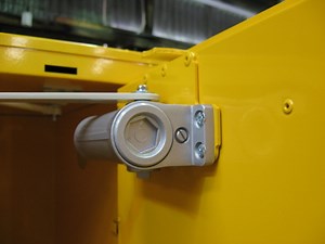 Do Flammable Cabinets Need To Be Self-Closing?