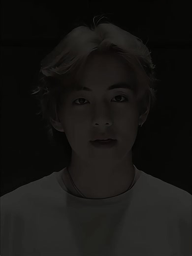 BTS V's Fashion Moments