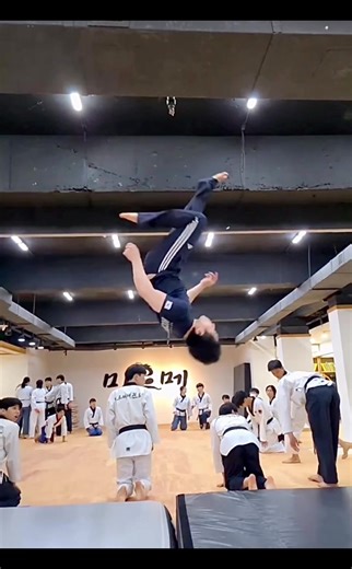 Exploring SLO Mo Techniques in Taekwondo