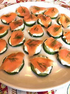 Smoked Salmon Cream Cheese Cucumber Appetizer