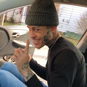 8.5M views · 109K reactions | Lil Skies With Another Preview Banger ✔️ (follow for more) More lil skies videos go share 蘭 SUBSCRIBE , $600 giveaway when we hit 1000 subscribers : https://www.youtube.com/channel/UC0_H9kzB-vPg0RCTdE2oNkg Full song : https://youtu.be/4eS5o3beHko | New Wrld | Facebook