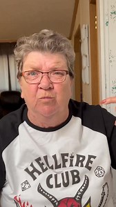 ANGRY GRANDMA & STRANGER THINGS! 👵🏼 | Mama Anger