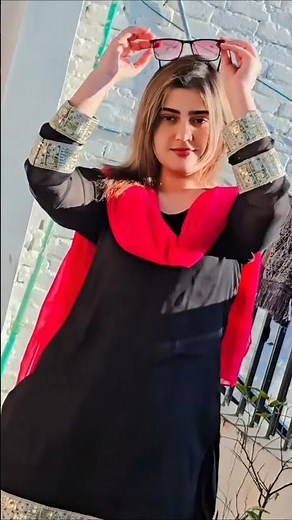 داعی ابدال بہ درنہ احلم ژاڑاولی دی یم _- Uzma Swati #shortvideo #100kvews #yt #song #pashtomusic