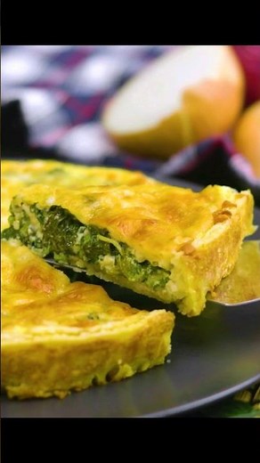 Quiche De Espinafre Simples E Saborosa Recheada De Queijo | Receita Fácil de Quiche #quiche #shorts