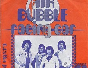 Air Bubble - Racing Car | Top 40