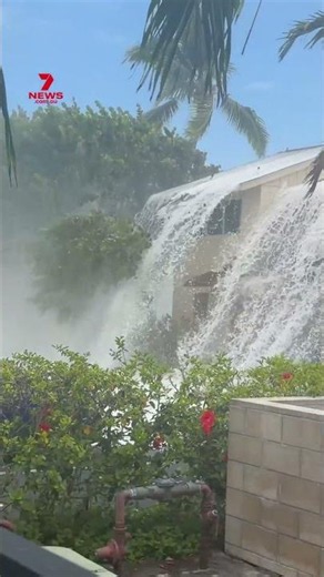 Huge wave crashes over condo rooftop in Hawaii