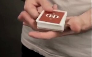 纸牌魔术基础手法——翻转（Deck Flip）