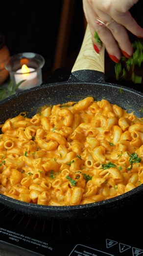 Cheesy Masala Pasta 😋 | Quick and Easy Macroni Recipe #shorts
