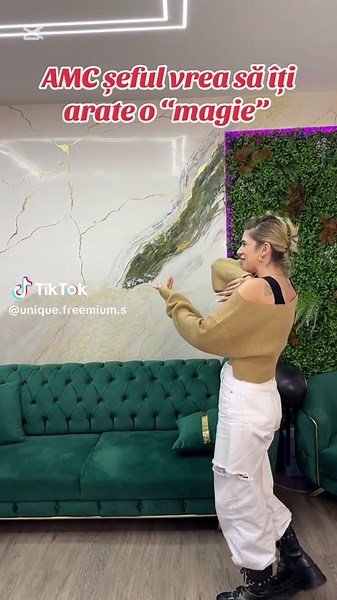 Unique.freemium.studio pe TikTok