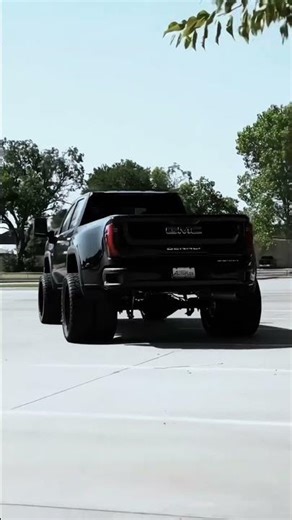 GMC Sierra 3500 HD | Ultimate Heavy Duty Truck Review #gmc3500 #truck #modified #shorts #video
