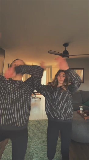 @sienna @ａｄｄｙ🪞 #dance #fyp #trending #viral #bsf