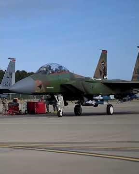 US Air Force — F-15E Strike Eagle Fighter jet Takeoff