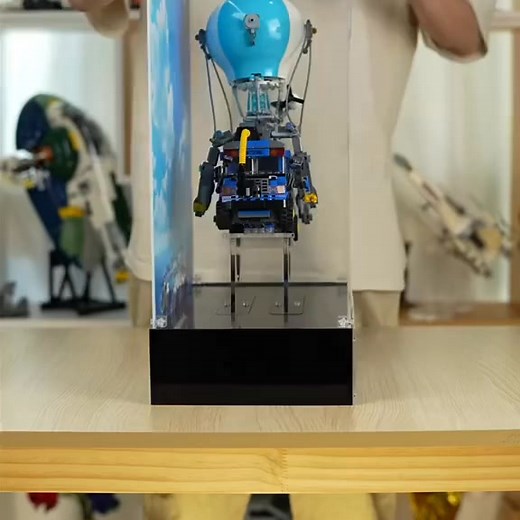  LEGO Fortnite 77073 Battle Bus Display Case Build a dedicated “fortress” for your collection! ️ High-transparency acrylic ✨— dustproof, durable, and crystal-clear to make your Battle Bus stand out even more Sturdy structure + HD visibility to instantly upgrade your display setup! Order now and elevate the value of your collection  | NookBricks Display | Facebook