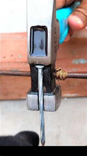 Magnet Claw Hammer Smart Nail Fixing New Tool #hammer #tools #newtools #shortsfeed