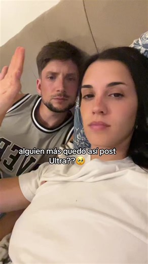 literal no podemos mantenernos parados q nos mareamos😭 #ultra #ultrabsas #jodita #oidos #dolor