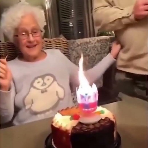 🎂Double Round Rotating Birthday Candle with Music