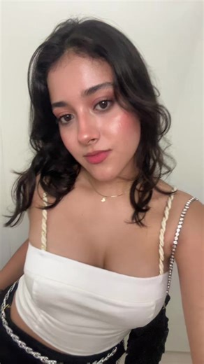 Videos de maria rodriguez (@mariarodriguez_55) con “Un Beso - Luigi 21 Plus & Montana the Producer”