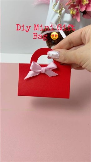 Mini GIFT Bag THAT Holds CASH! 💕 DIY Cute CRAFT IDEA #diy #gift #money #craft