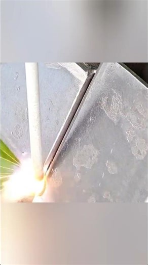 Perfect Welding Bead: Satisfying Metalwork Process! 🛠️