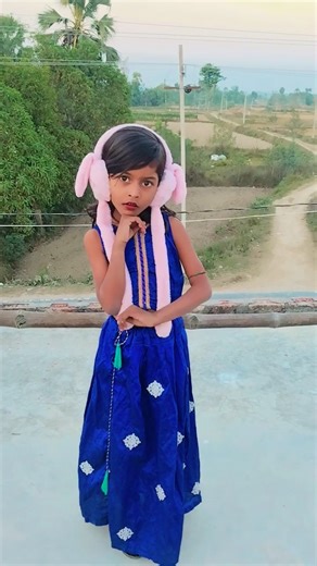 tujhe Raja kisne banaya 😂😅#funny #comedy #youtubeshorts #zarooratrishta #viralvideo #viral 😂😅😅