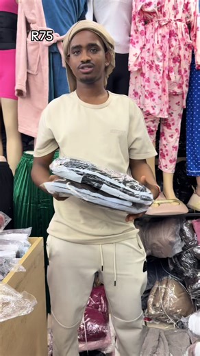 Chala Dragon city shop no E15 (@chala_3k)’s videos with A-Z (Yashi Moto) - Vigro Deep & DJ Maphorisa & Kabza De Small